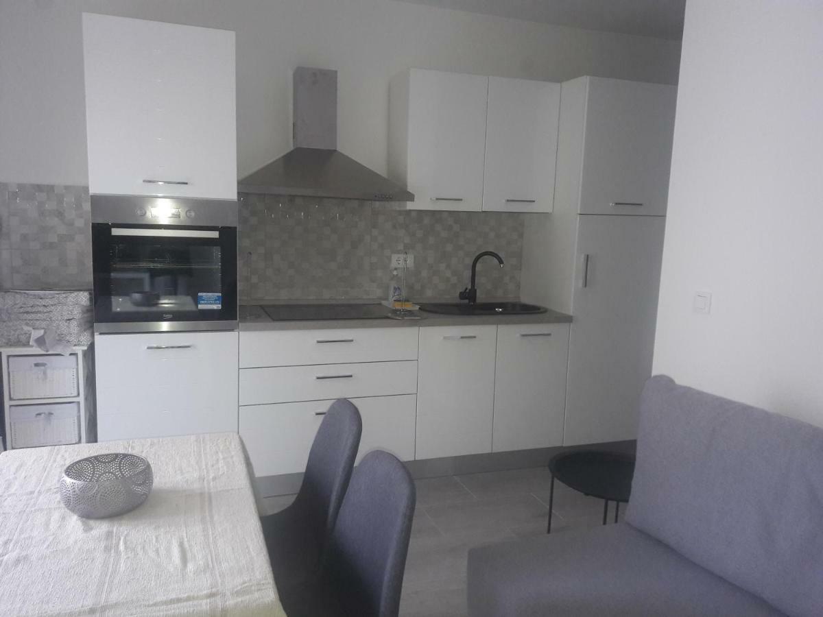 Apartment Tea 2 Primosten Luaran gambar