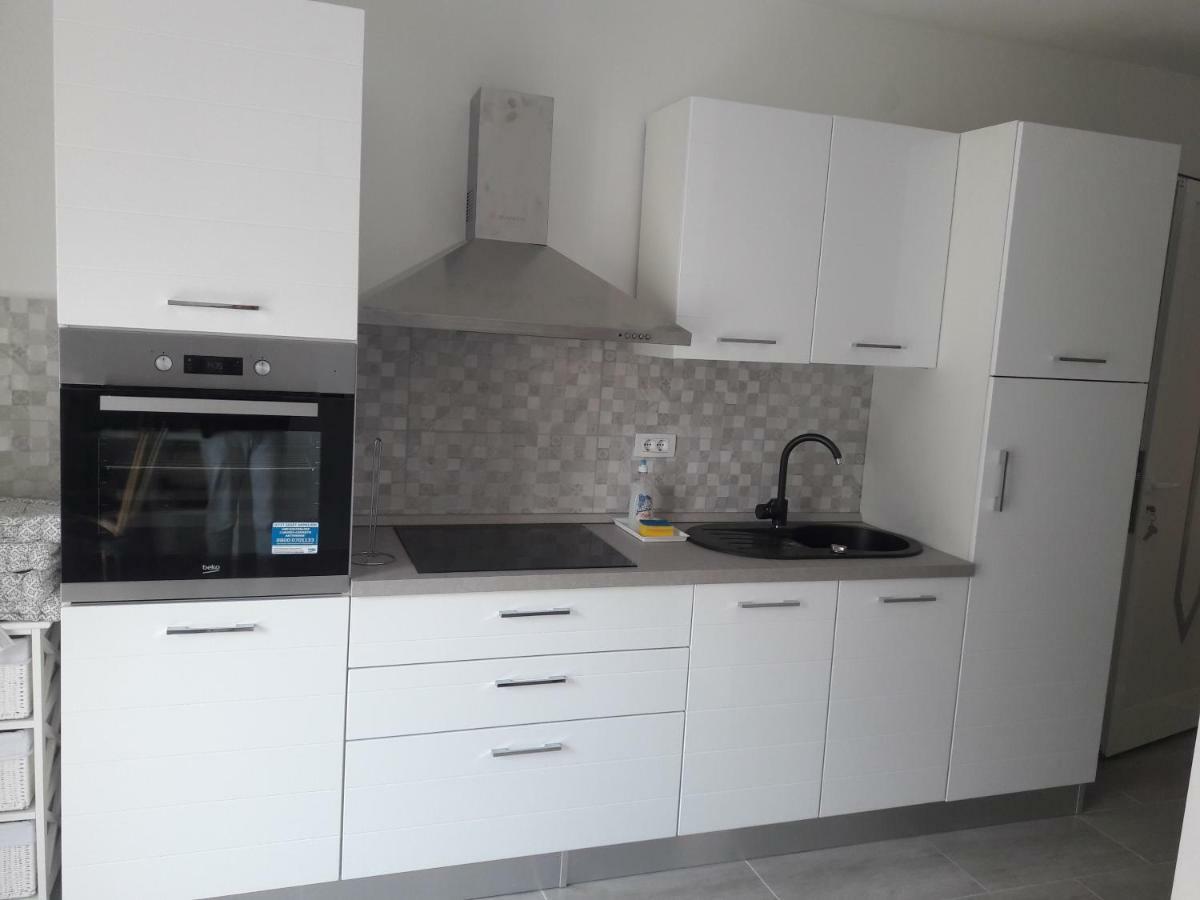 Apartment Tea 2 Primosten Luaran gambar